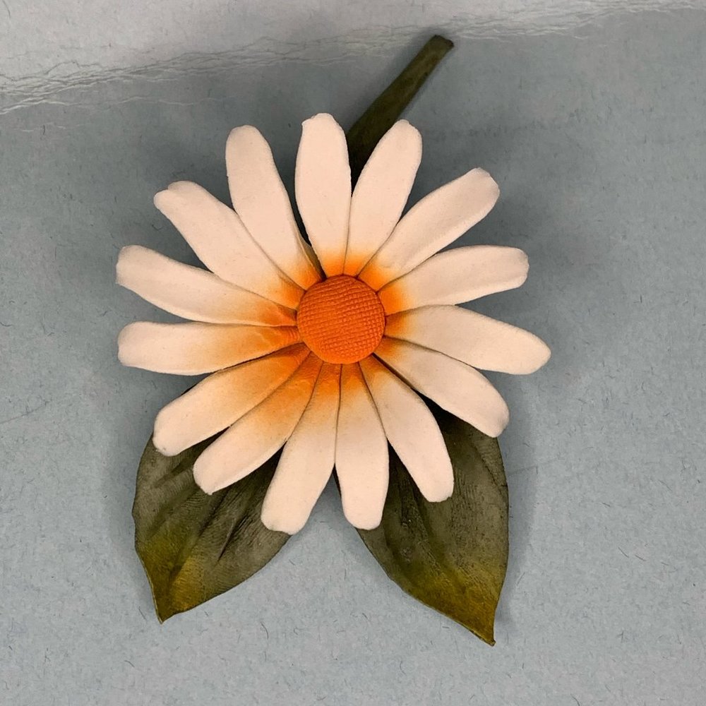 Porcelain Daisy